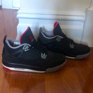 Jordan retro 4
